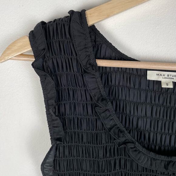 Max Studio Velvet Maxi Dress in Black Size S Smocked Elegant Sleeveless Classic - Picture 5 of 9
